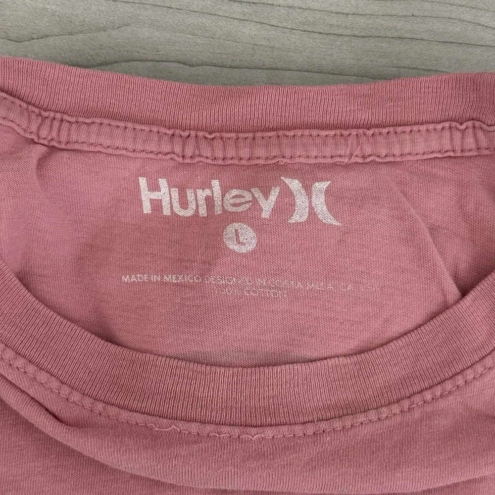 Hurley T-Shirt Men's L Pink Surf & Enjoy Graphic Short Sleeve USA Design Flaw‎